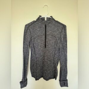Lululemon Women Run Briskly Size 6 Pique Black White 1/2 Zip Activewear Top Coco